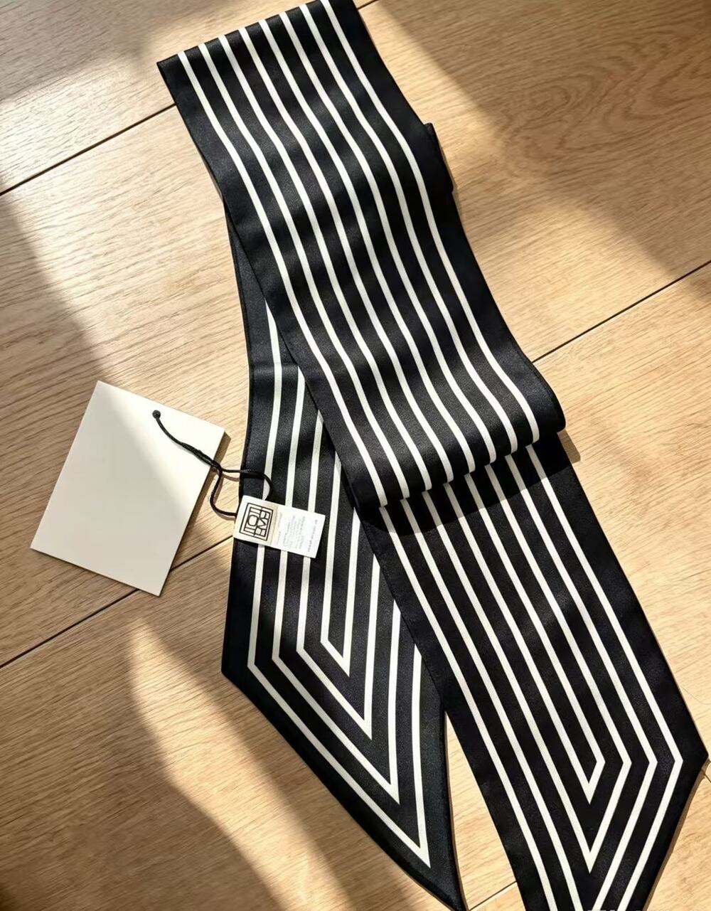 Totême Black White Chevron Stripe Slim Silk Neck Scarf Skinny Tie